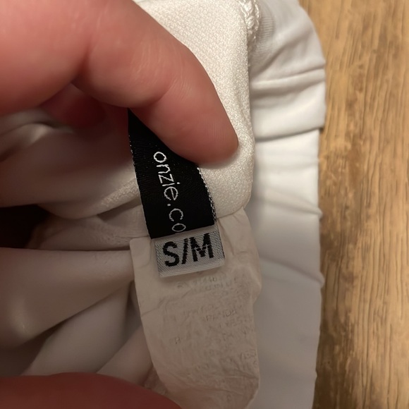 Onezie Mesh Sports Bra - Picture 3 of 3